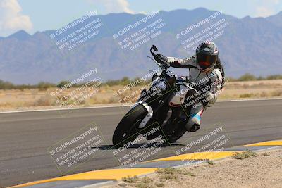 media/Oct-03-2022-Moto Forza (Mon) [[5f077a3730]]/Beginner Group/Session 3 (Turn 15 Inside)/